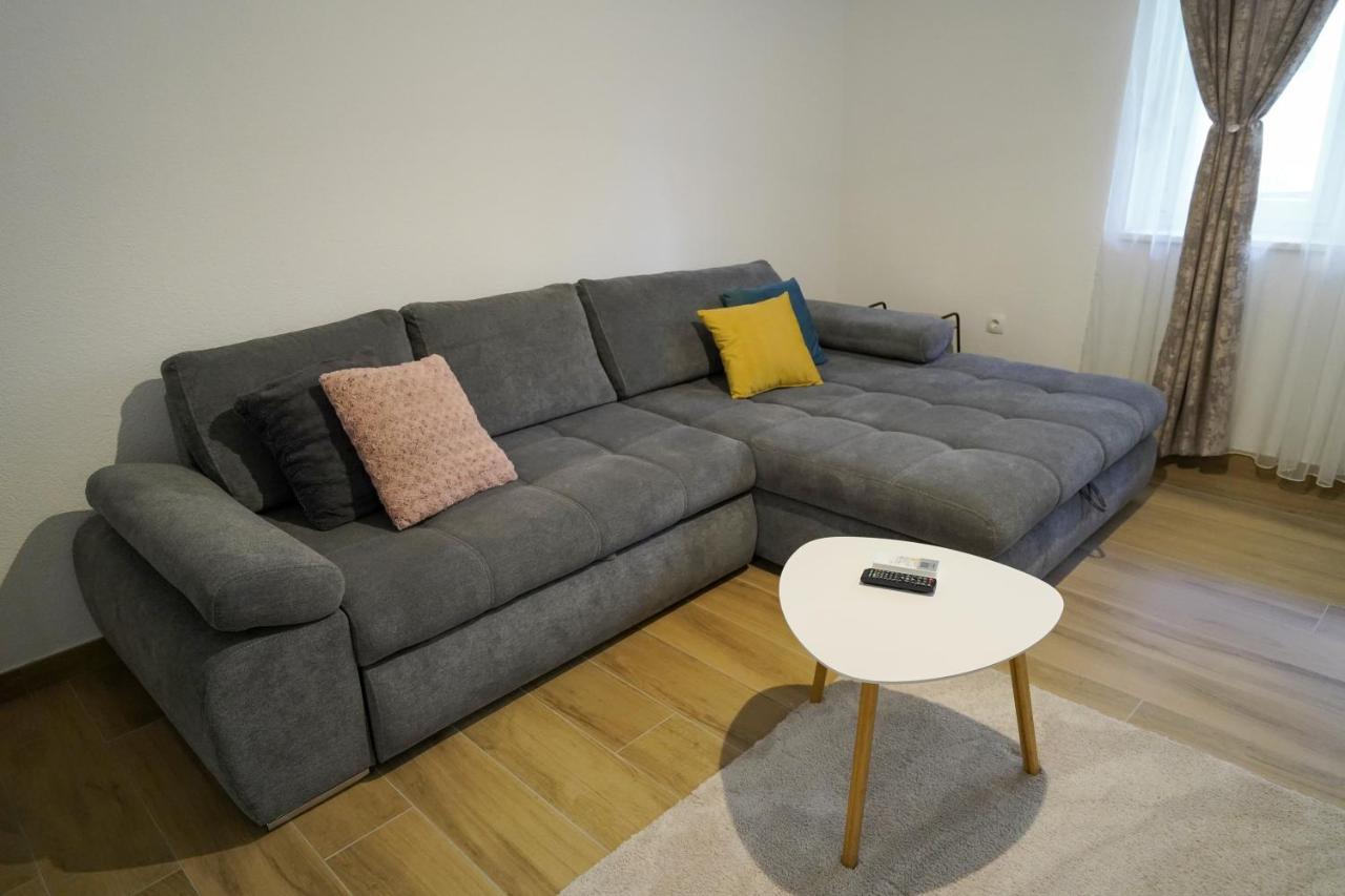 Apartment Ana สปลิท ภายนอก รูปภาพ