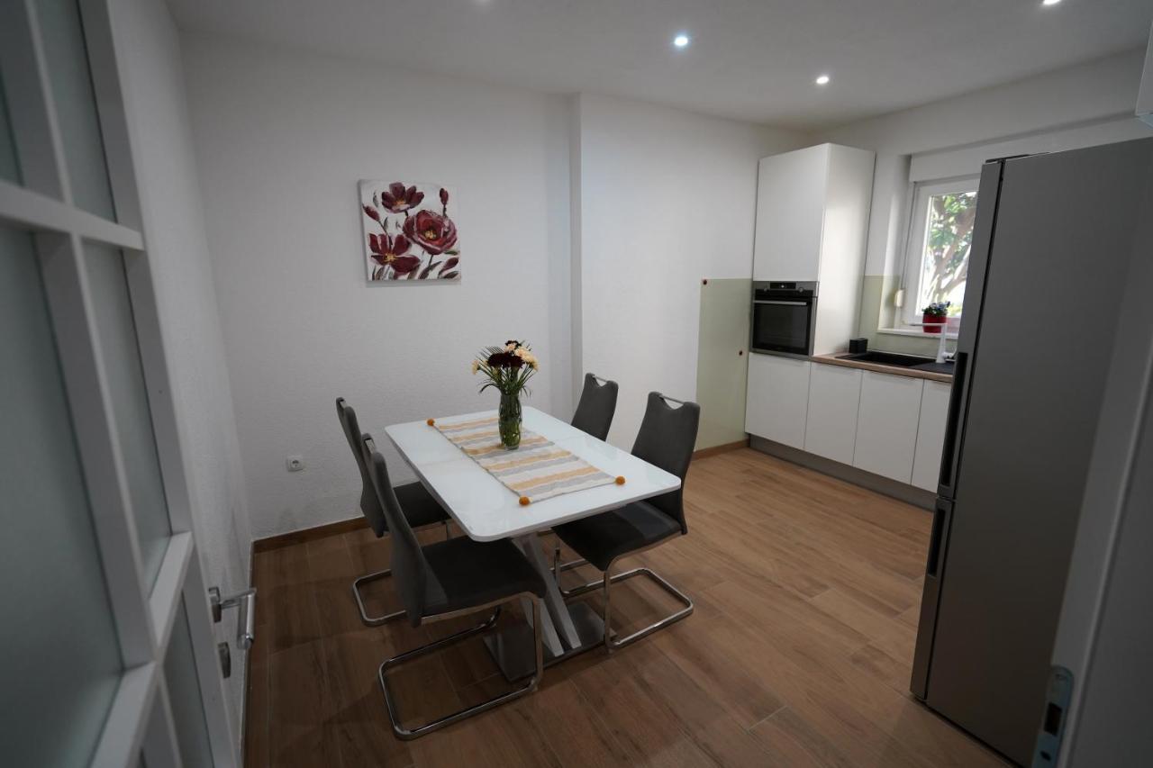 Apartment Ana สปลิท ภายนอก รูปภาพ